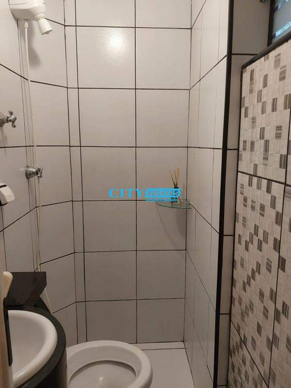 Apartamento à venda com 2 quartos, 68m² - Foto 18