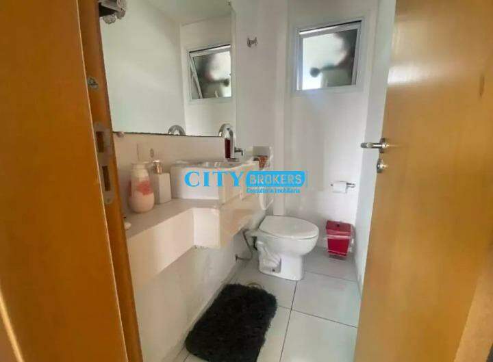 Apartamento à venda com 3 quartos, 150m² - Foto 7