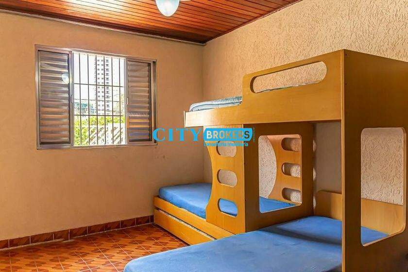 Casa à venda com 3 quartos, 210m² - Foto 6