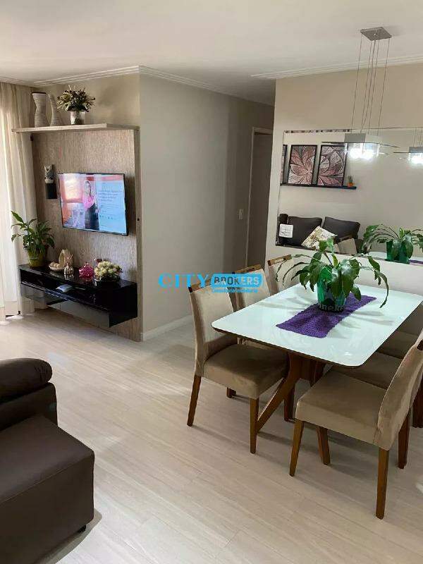 Apartamento à venda com 2 quartos, 58m² - Foto 2