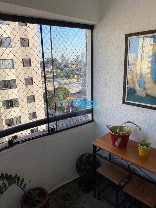 Apartamento à venda com 2 quartos, 58m² - Foto 4