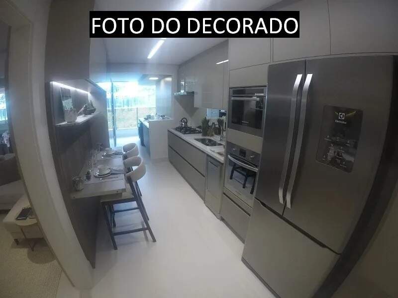 Apartamento à venda com 4 quartos, 159m² - Foto 1