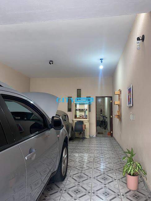 Casa à venda com 3 quartos, 280m² - Foto 4