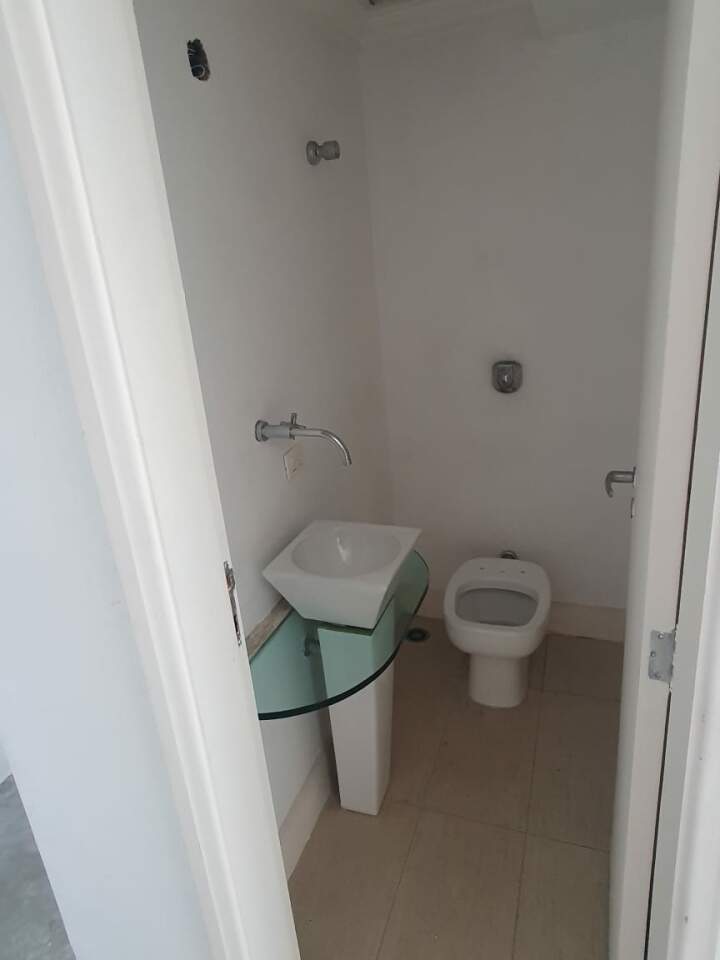 Apartamento à venda com 3 quartos, 137m² - Foto 12