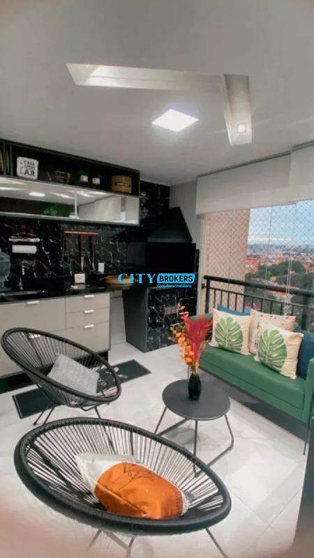 Apartamento à venda com 2 quartos, 65m² - Foto 19