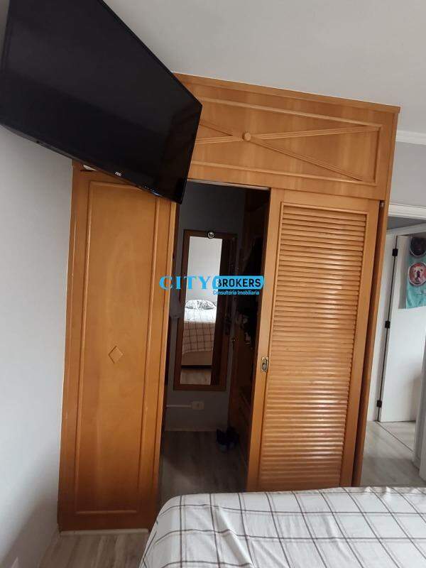 Apartamento à venda com 3 quartos, 76m² - Foto 18