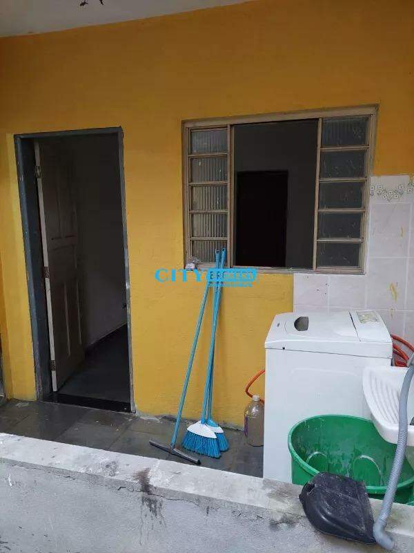 Sobrado à venda com 4 quartos, 100m² - Foto 10