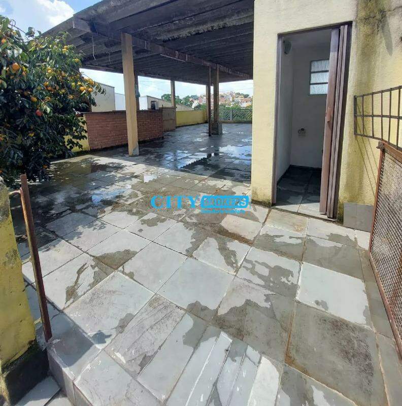 Sobrado à venda com 4 quartos, 100m² - Foto 7