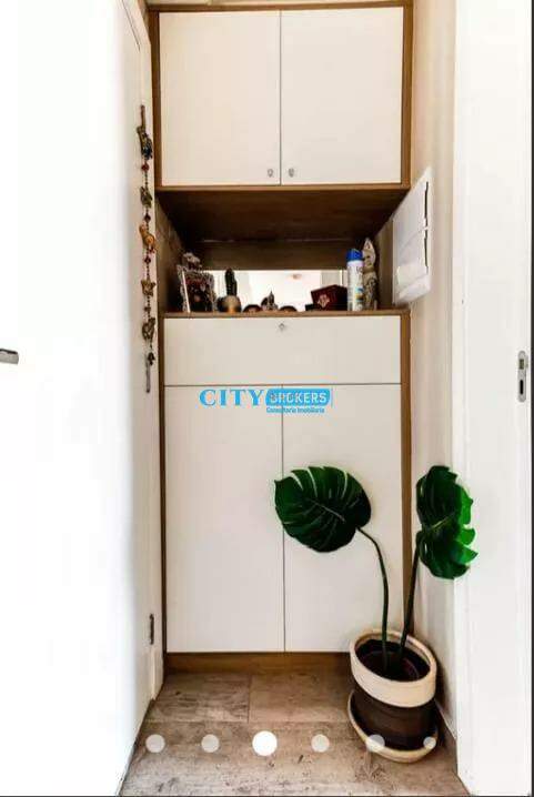 Apartamento à venda com 2 quartos, 69m² - Foto 13