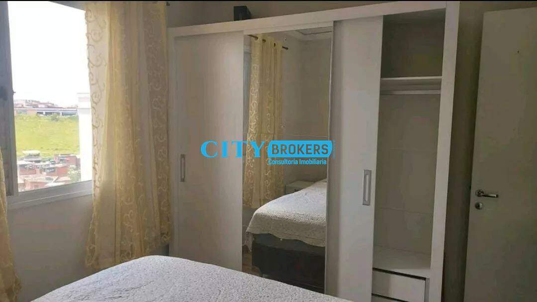 Apartamento à venda com 2 quartos, 45m² - Foto 11