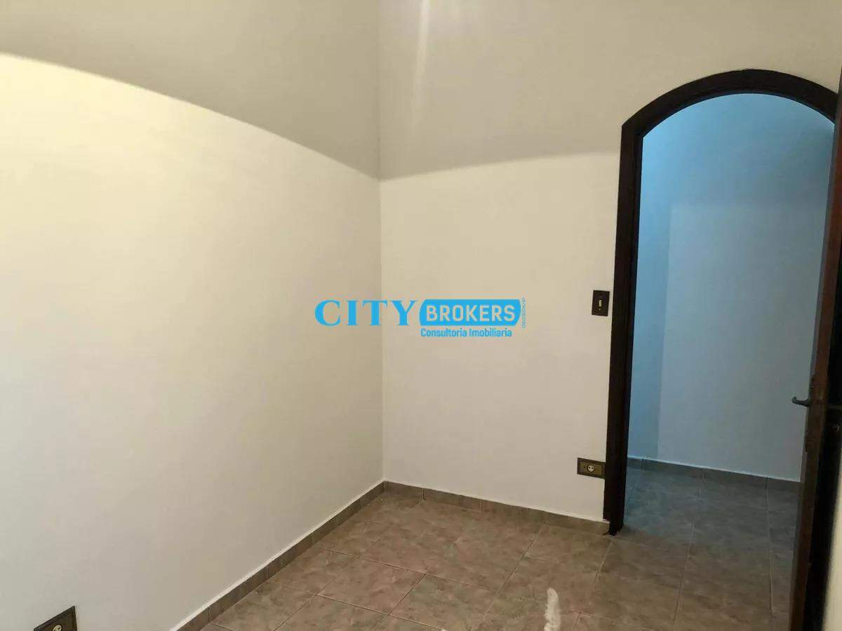 Casa para alugar com 4 quartos, 260m² - Foto 16