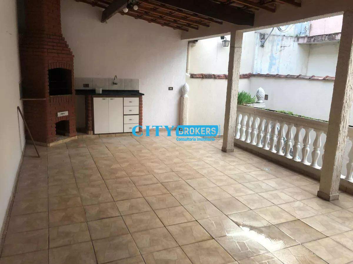 Casa para alugar com 4 quartos, 260m² - Foto 26