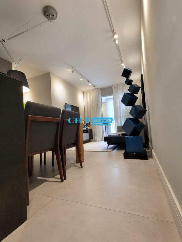 Apartamento à venda com 3 quartos, 77m² - Foto 10