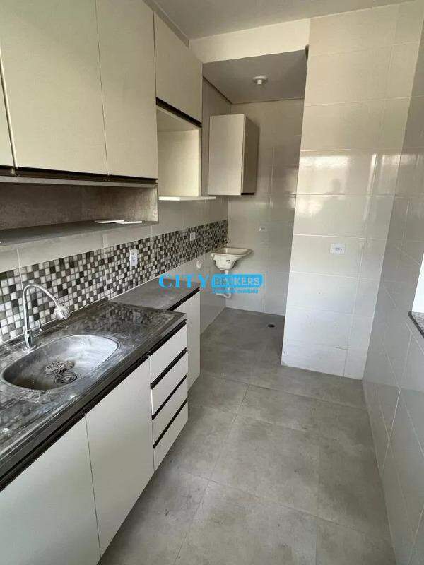 Apartamento à venda com 2 quartos, 48m² - Foto 4