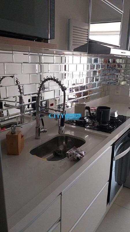 Apartamento à venda com 2 quartos, 63m² - Foto 17