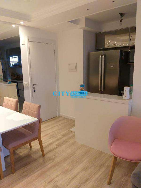 Apartamento à venda com 2 quartos, 63m² - Foto 13