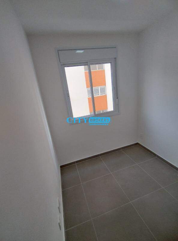 Apartamento à venda com 2 quartos, 40m² - Foto 16