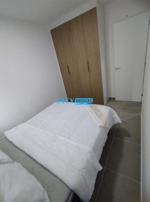 Apartamento à venda com 2 quartos, 40m² - Foto 19