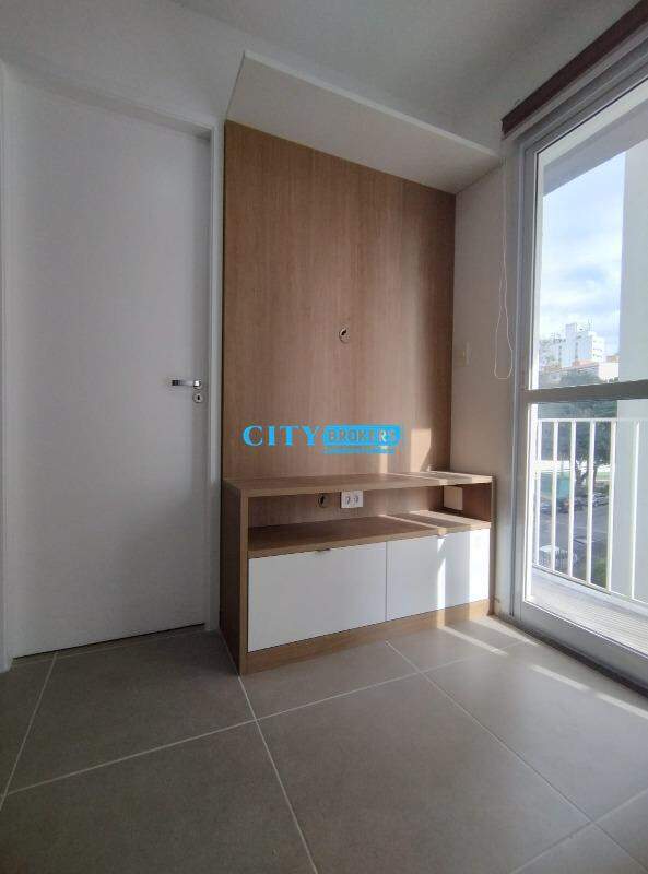 Apartamento à venda com 2 quartos, 40m² - Foto 9