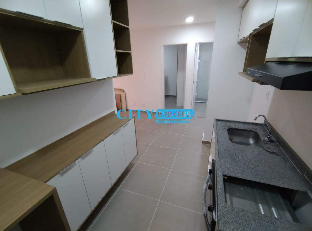 Apartamento à venda com 2 quartos, 40m² - Foto 10