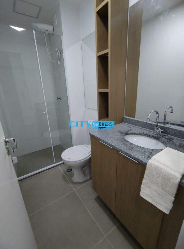 Apartamento à venda com 2 quartos, 40m² - Foto 17