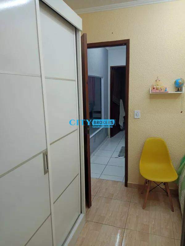 Sobrado à venda com 2 quartos, 49m² - Foto 9