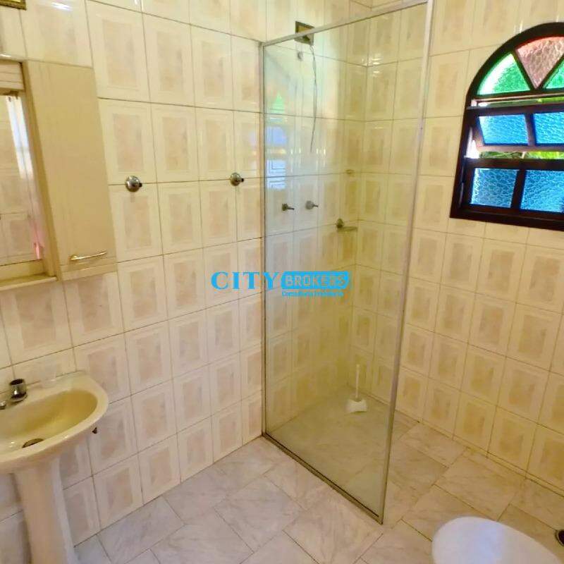 Casa à venda com 5 quartos, 150m² - Foto 30