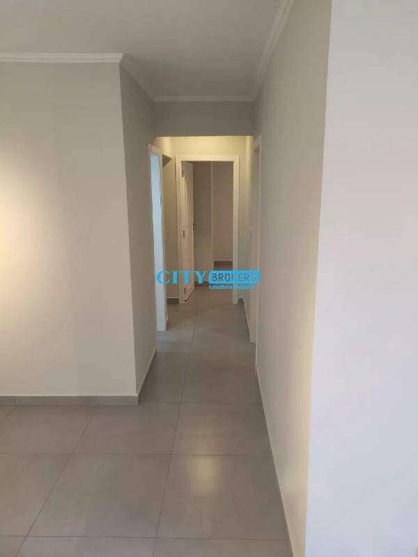 Apartamento à venda com 3 quartos, 95m² - Foto 3