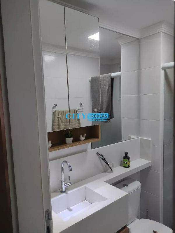 Apartamento à venda com 3 quartos, 63m² - Foto 15