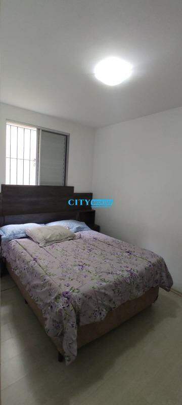 Apartamento à venda com 2 quartos, 50m² - Foto 11