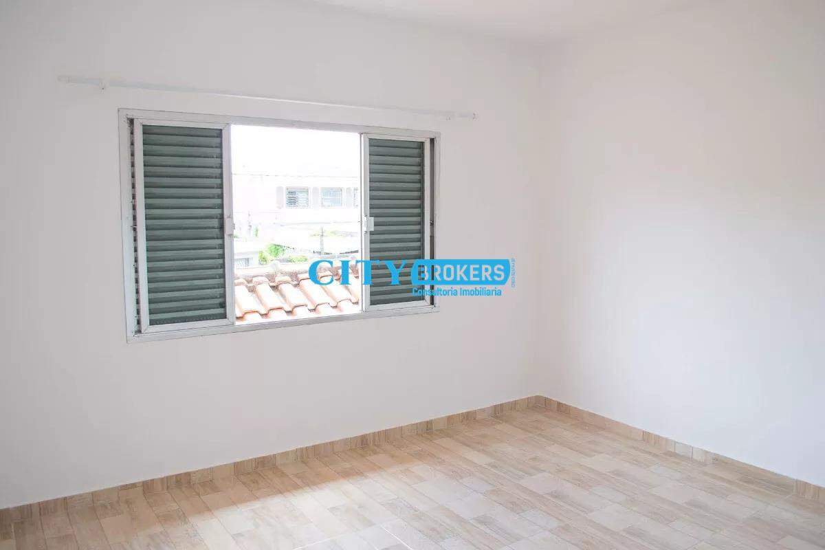 Sobrado à venda com 4 quartos, 240m² - Foto 8