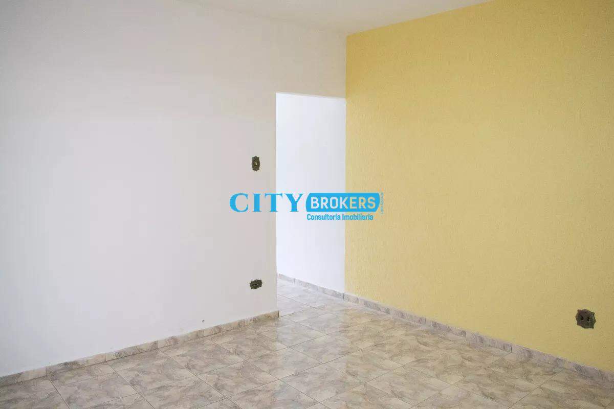 Sobrado à venda com 4 quartos, 240m² - Foto 5