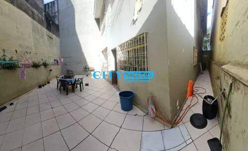 Sobrado à venda com 5 quartos, 200m² - Foto 9