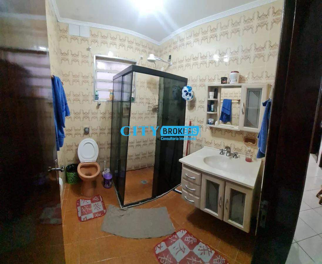 Sobrado à venda com 5 quartos, 200m² - Foto 17