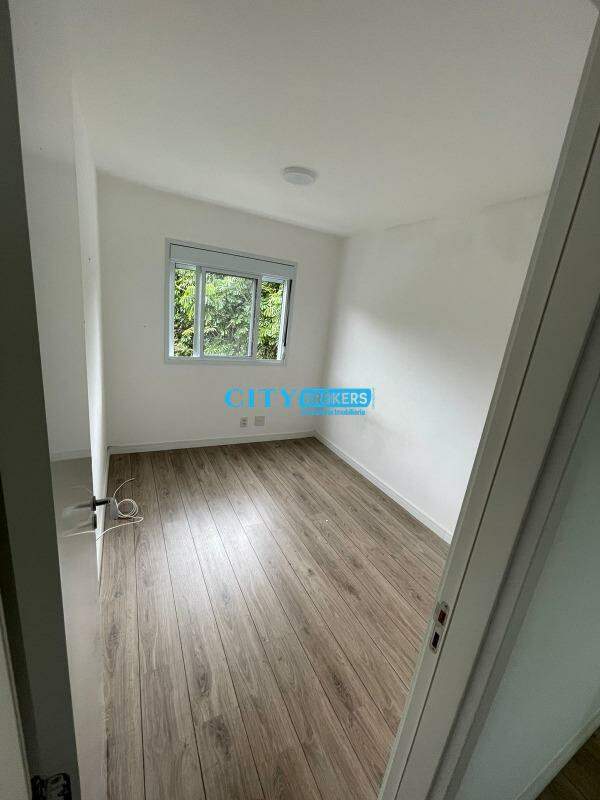 Apartamento à venda com 3 quartos, 80m² - Foto 14