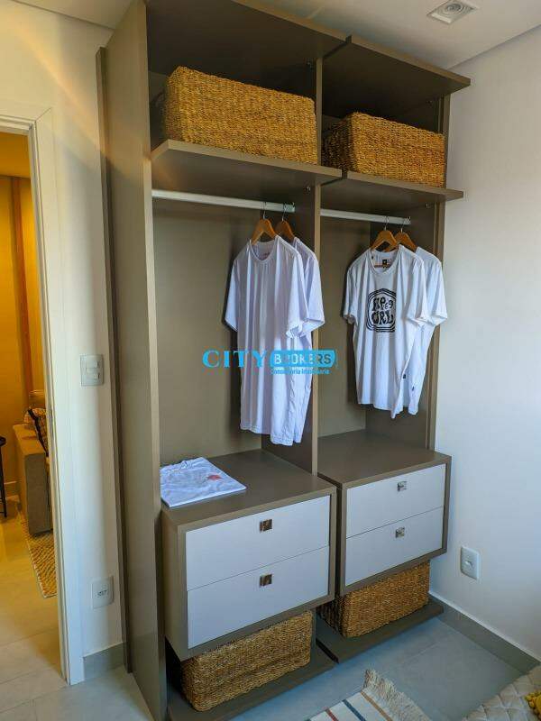 Apartamento à venda com 1 quarto, 40m² - Foto 14