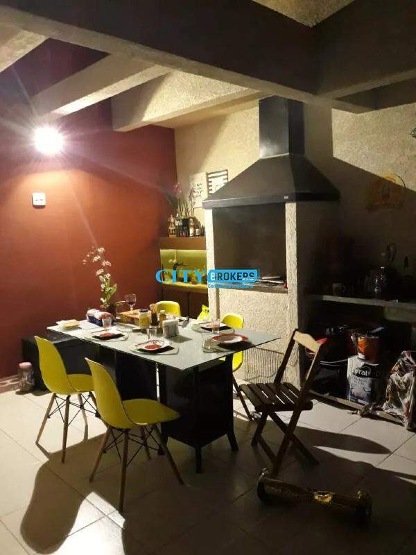 Apartamento à venda com 3 quartos, 143m² - Foto 13