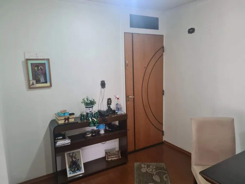 Apartamento à venda com 2 quartos, 61m² - Foto 4