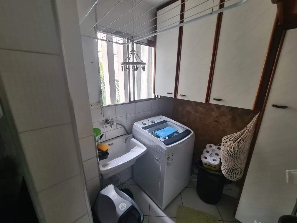 Apartamento à venda com 2 quartos, 61m² - Foto 17