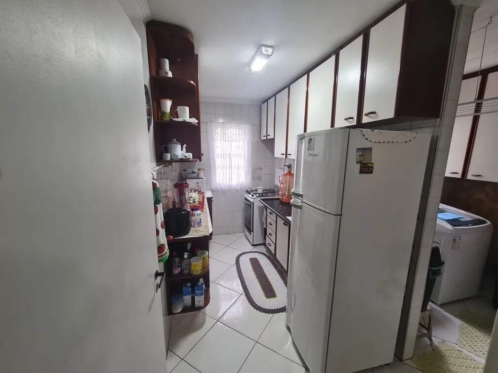 Apartamento à venda com 2 quartos, 61m² - Foto 18