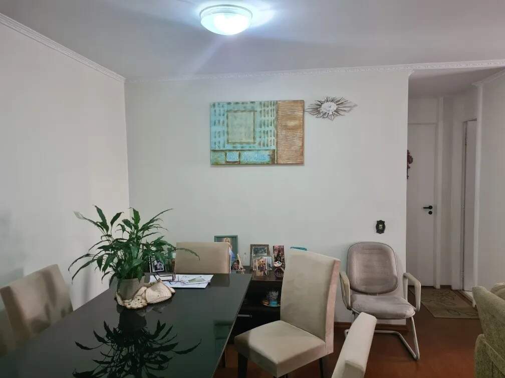 Apartamento à venda com 2 quartos, 61m² - Foto 2