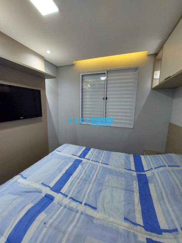 Apartamento à venda com 2 quartos, 45m² - Foto 9