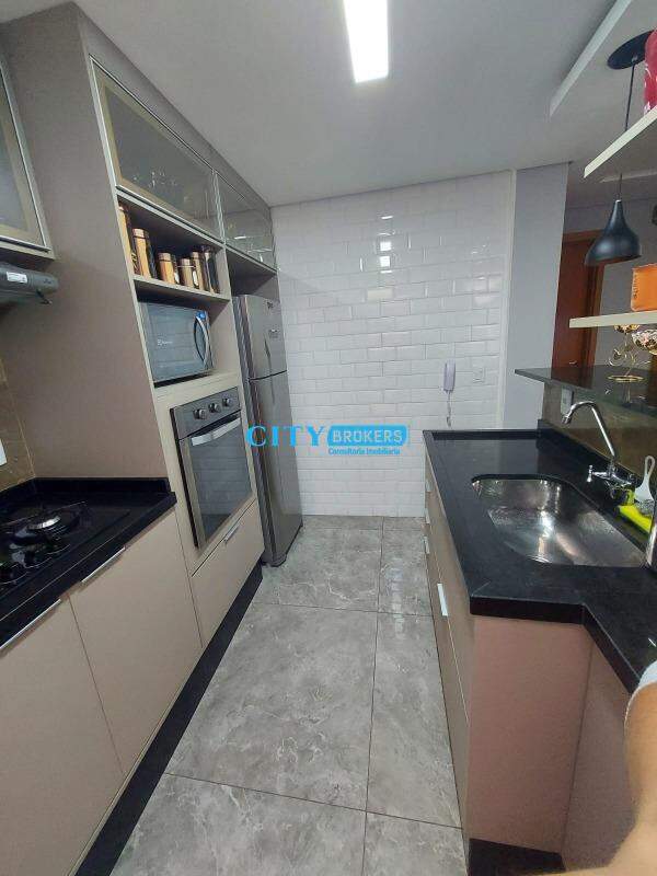 Apartamento à venda com 2 quartos, 45m² - Foto 7