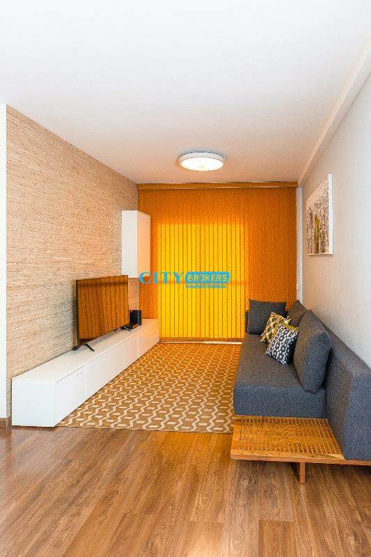 Apartamento à venda com 3 quartos, 94m² - Foto 2