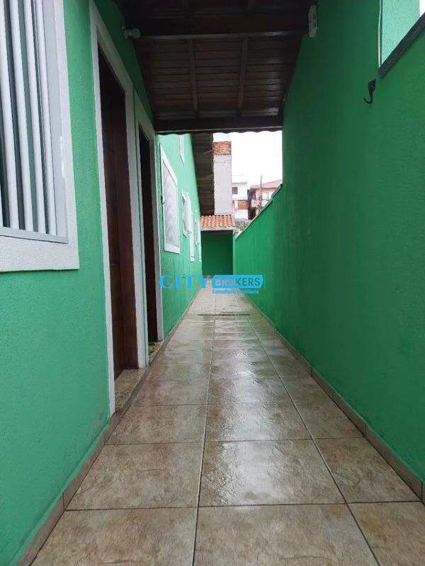 Sobrado à venda com 3 quartos, 137m² - Foto 4