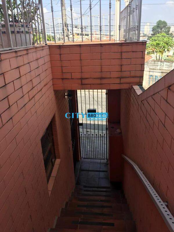 Sobrado à venda com 2 quartos, 104m² - Foto 2