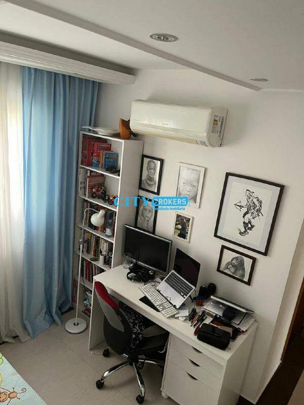 Apartamento à venda com 3 quartos, 134m² - Foto 10