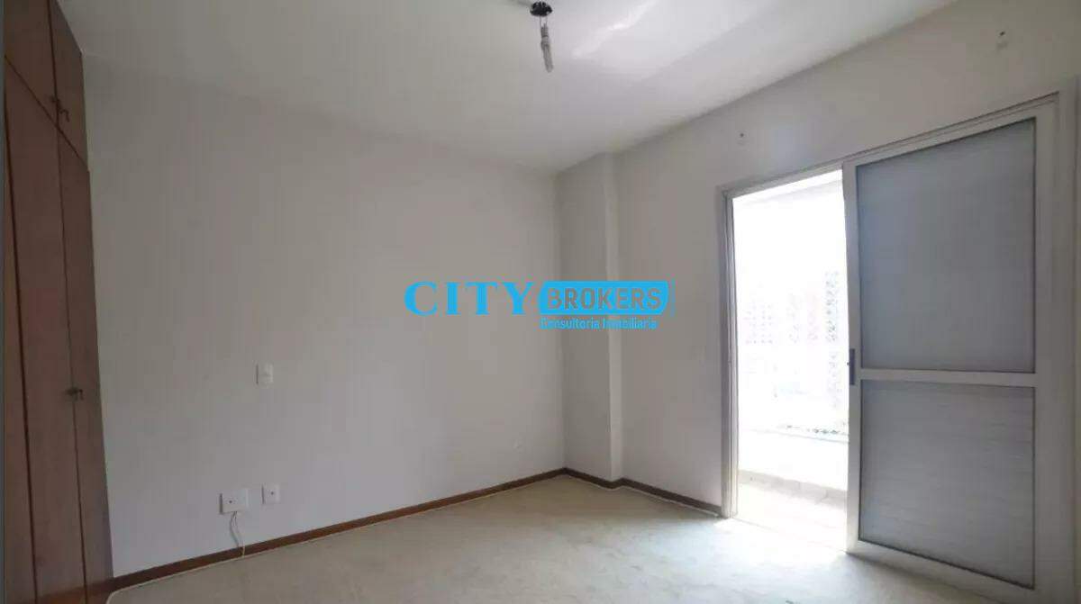 Apartamento à venda com 3 quartos, 111m² - Foto 21