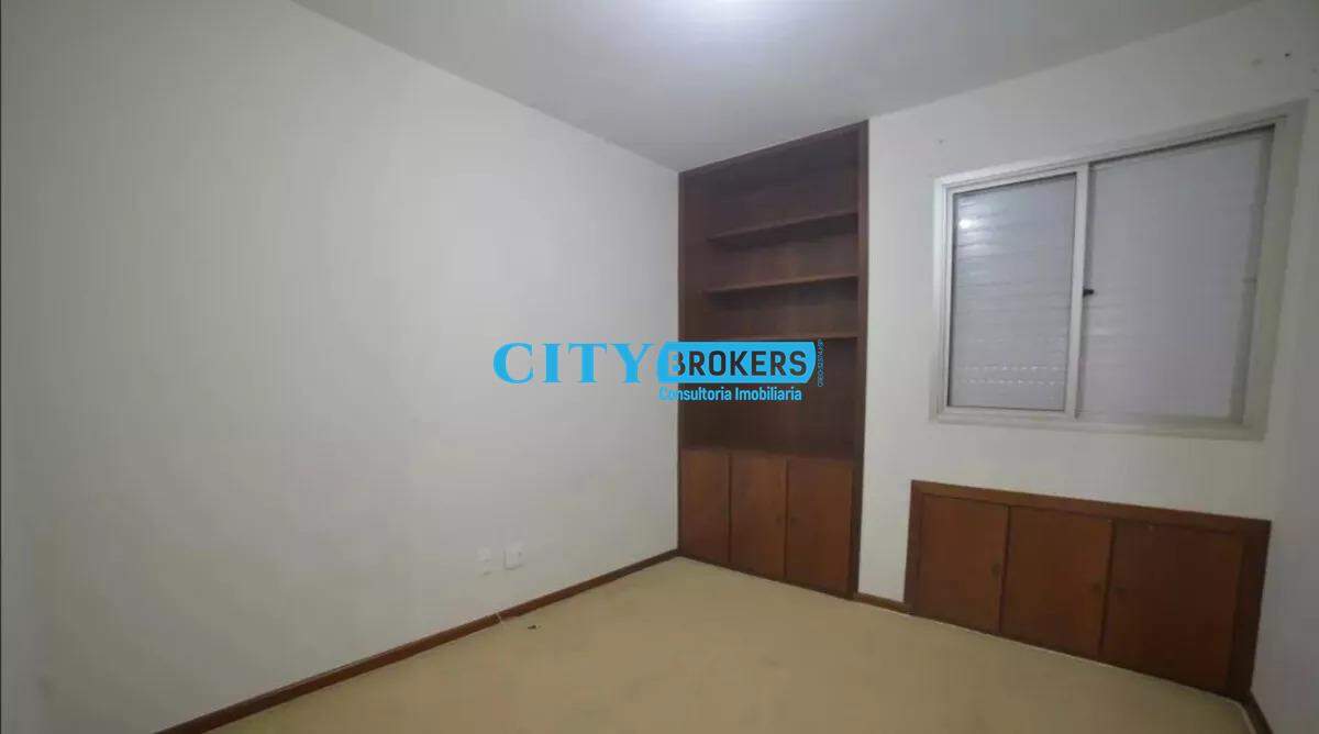 Apartamento à venda com 3 quartos, 111m² - Foto 13