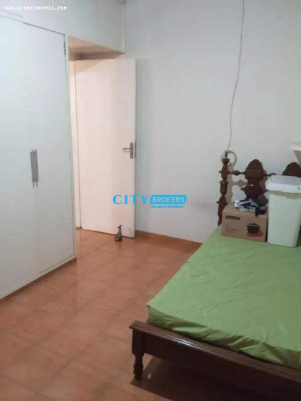 Sobrado à venda com 3 quartos, 130m² - Foto 4